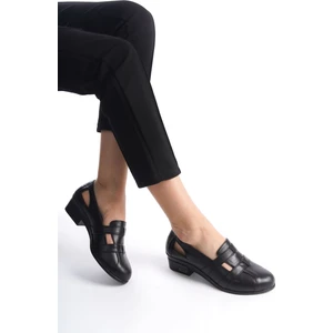 Tamdabu Ayakkabı  Deri Anatomik Taban Comfort Siyah Kadın Ayakkabı TMD202441