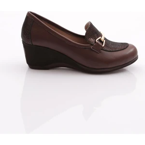 Dgn 2352 Kadin Metal Aksesuarli Comfort Ayakkabi