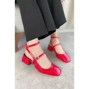 Moda Adam Kadın Kelvin Kısa Topuklu Rugan Ayakkabı Kırmızı-Rugan