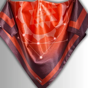 Pozitif Marka Hediyelik Kırmızı Fular Bandana Yeni Yıl Geometrik Yantra Desenli