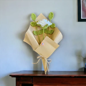 Safe Baby Home Hediyelik Çiçek Kişiye Özel Not Solmayan Örgü Buket