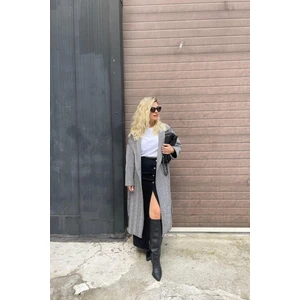 Sue Store Siyah Beyaz Balıksırtı Astarlı Kuşaklı Oversize Kaşe Kaban