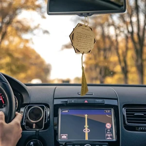 Uzay Craft Altıgen Ayet-El Kürsi ve Nazar Duası Araba Süsü  95x80mm Gold Pleksi