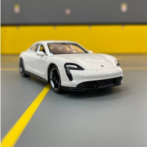 Porsche Taycan Turbo S 1/36 Ölçek Diecast Metal Model Araba Oyunca Araba