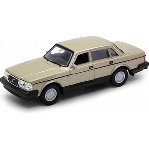 1:32 Volvo 240 Gl Çek Bırak Araba
