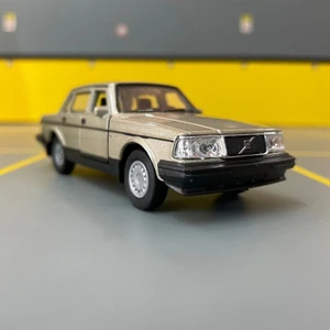 Volvo 240 Gl 1/36 Ölçek Diecast Metal Model Araba Oyunca Araba