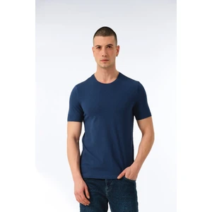 Erkek Pamuklu Süprem Penye Kısa Kollu Sıfır Yaka Günlük Likralı Tişört - 1057