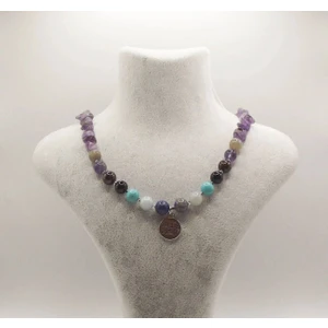 Naz Doğal Taş Yay Burcu Kırıktaş ve Küre Kesim 8mm Kolyeler