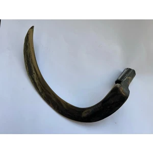 Uçan Metal El Yapımı Dövme Yay Çelik Yer Tipi Küçük Boy Tırpan
