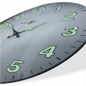 M3 Decorium Yansıma Yapmayan Mat Beyaz Zemin Sessiz Kayar Saniye Fosforlu Gece Görünen 35 cm Camlı Duvar Saati