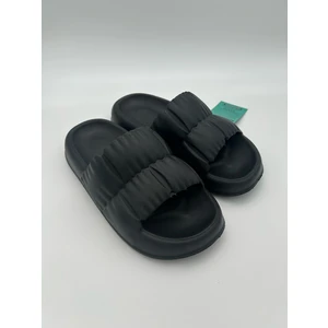 Yazlık Plaj Deniz Havuz Rahat Terlik