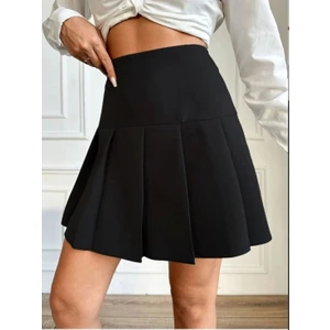 Siyah Kadın Pileli Dokuma Mini Etek