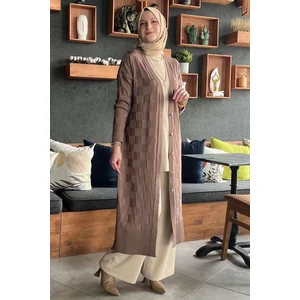 Rabia Şamlı Dama Desenli Sütlü Kahve Triko Hırka