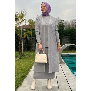 Rabia Şamlı Dama Desenli Gri Triko Hırka