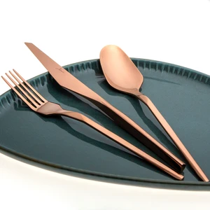 5100 Quartz Titanyum Bronz 12 Kişilik 84 Parça Çatal Kaşık Bıçak Seti