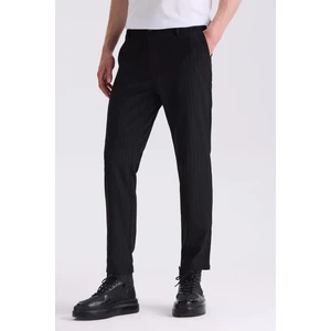 Siyah Slim Fit Cizgili Kanvas Pantolon