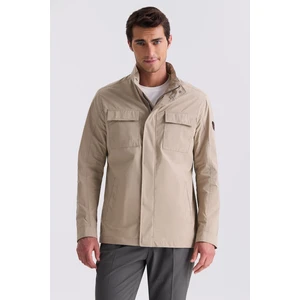 Bej Comfort Fit Dik Yaka Mevsimlik Spor Mont