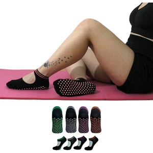 KBS 4 Çift Pamuklu Renkli Kaymaz Taban Silikon Baskılı Yoga Fitness Pilates Ve Aktivite Kadın Çorabı