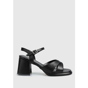 Siyah Kadın Topuklu Sandalet