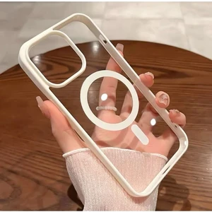 iPhone 15 Pro Kılıf Sararmaz Renkli Magsafe Destekli Silikon Kapak Kılıf Krem