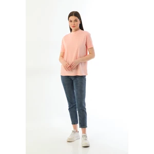 Pembe Dik Yaka Rahat Kalıp %100 Pamuk T-Shirt