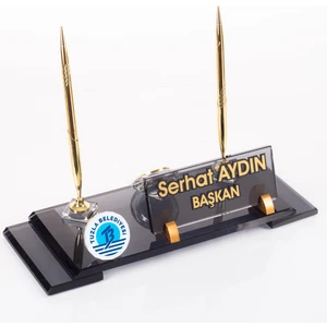 Belediye Başkanlığı Logolu Başkana Özel Makam Masa Isimliği Logolu Kristal Ofis Masaüstü Isimlik
