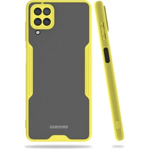 Samsung Galaxy A12 Uyumlu Platin Seri Arka Koruma Kılıf - Sarı