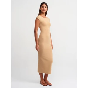 91097 Vücuda Oturan Elbise-Bej
