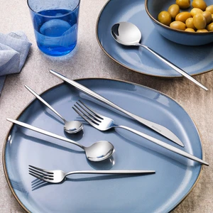 Hamburg 72 Parça Çatal Kaşık Bıçak Takımı-Gümüş