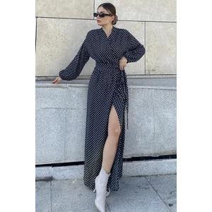 New Laviva Kadın Siyah Kruvaze Yaka, Yırtmaçlı, Beli Kuşaklı, Bilekleri Lastikli, Salaş, Uzun Elbise