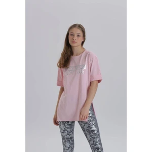 Pembe Kadın Breaking News Baskı Yandan Yırtmaçlı Bisiklet Yaka Örme T-Shirt