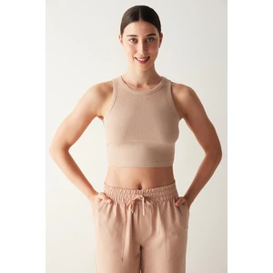 Bej Halter Yaka Fitilli Crop Atlet