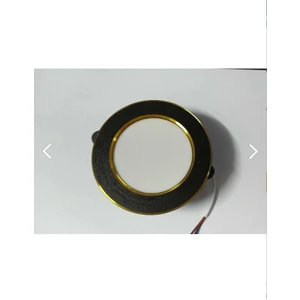 Efe Elektrik 7 Watt LED Spot Lamba Ysf 3 Renk Siyah Kasa + Gold Çizgili Tak Çalıştır ( Delik Çapı 7 cm )