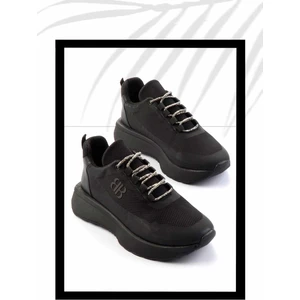Siyah Platin Taşlı   Kadın Sneaker K01824212122