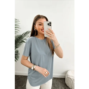 Unique Style Marka Dökümlü Tam Kalıp Rahat Kumaş Basic Tişört