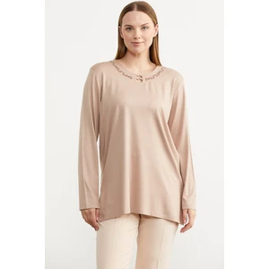 Nakış Yakalı Uzun Kol Penye T-Shirt - Bej