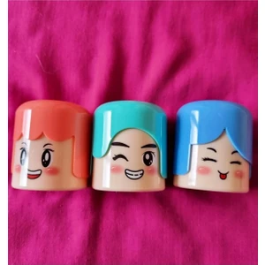 3'lü 3 Farklı Renkte Başlıklı Face Emoji Ikili Silindir Kalemtıraş