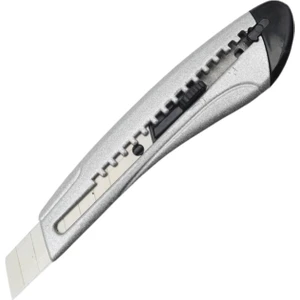 Metal Geniş Maket Bıçağı 18 mm C 30
