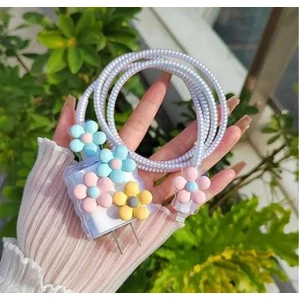 Uras Desing Apple iPhone 18/20 W Şarj Cihazı Uyumlu 5 Parça Şarj Koruma Seti Papatya Model