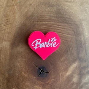 Crocs Jibbitz Terlik Süs Kırmızı Barbie Kalp