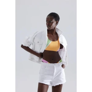 Yırtık Detaylı Jean Şort - Beyaz