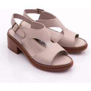 Dgn 303 Kadin Yanlari Açik Sandalet