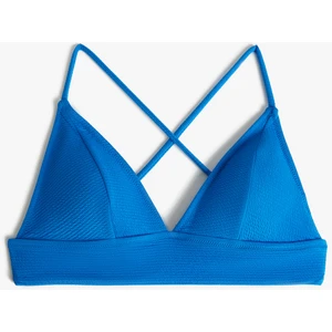 Üçgen Bikini Üstü Dokulu Çapraz Askılı Kaplı