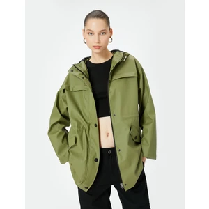 Uzun Yağmurluk Su Geçirmez Kapüşonlu Fermuarlı Düğmeli