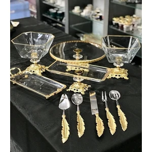 Avangard Gold Döküm Ayak 5 Adet Sunumluk ve Özel Tasarım 5'li Servis Setinden Oluşan Muhteşem Set