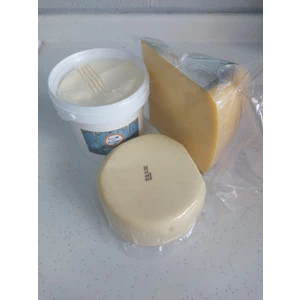 Beyribey Şarküteri Üçü Bir Arada (Eski Kaşar-Taze Kaşar-Köy Tereyağı) 3 kg