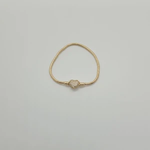 Ozgurca Aksesuar Kalp Klipsli Gold Çelik Pandora Bileklik