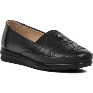 190 Siyah Kadın Günlük Ayakkabı