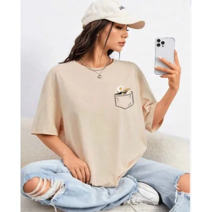 Amor Man Büyük Beden Özel Tasarım Cep Içi Papatyalar Baskılı  Pamuk Oversize Battal Kadın T-Shırt