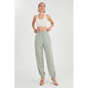 Beli ve Paçası Lastikli Viskon Keten Pantolon